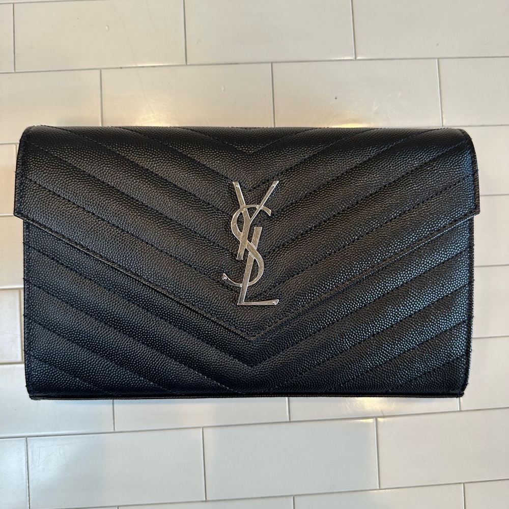 SAINT LAURENT Classic Black Cassandre Chain Wallet with Silver Hardware (NWT) - Picture 2 of 10